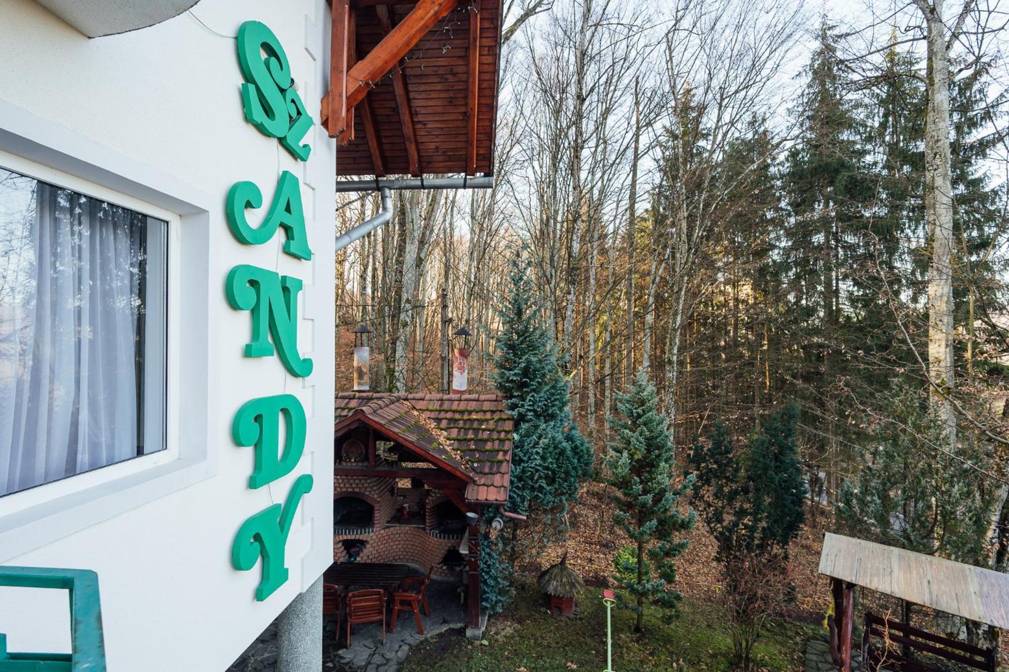 Szandy Sovata Bagian luar foto